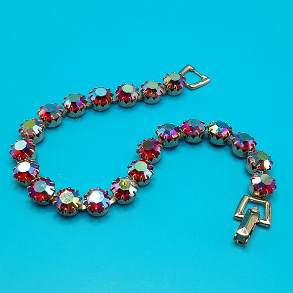Vintage Red Rhinestone Bracelet, Aurora Borealis, 1950s Vintage Jewelry, 7 Inch - Picture 8 of 10